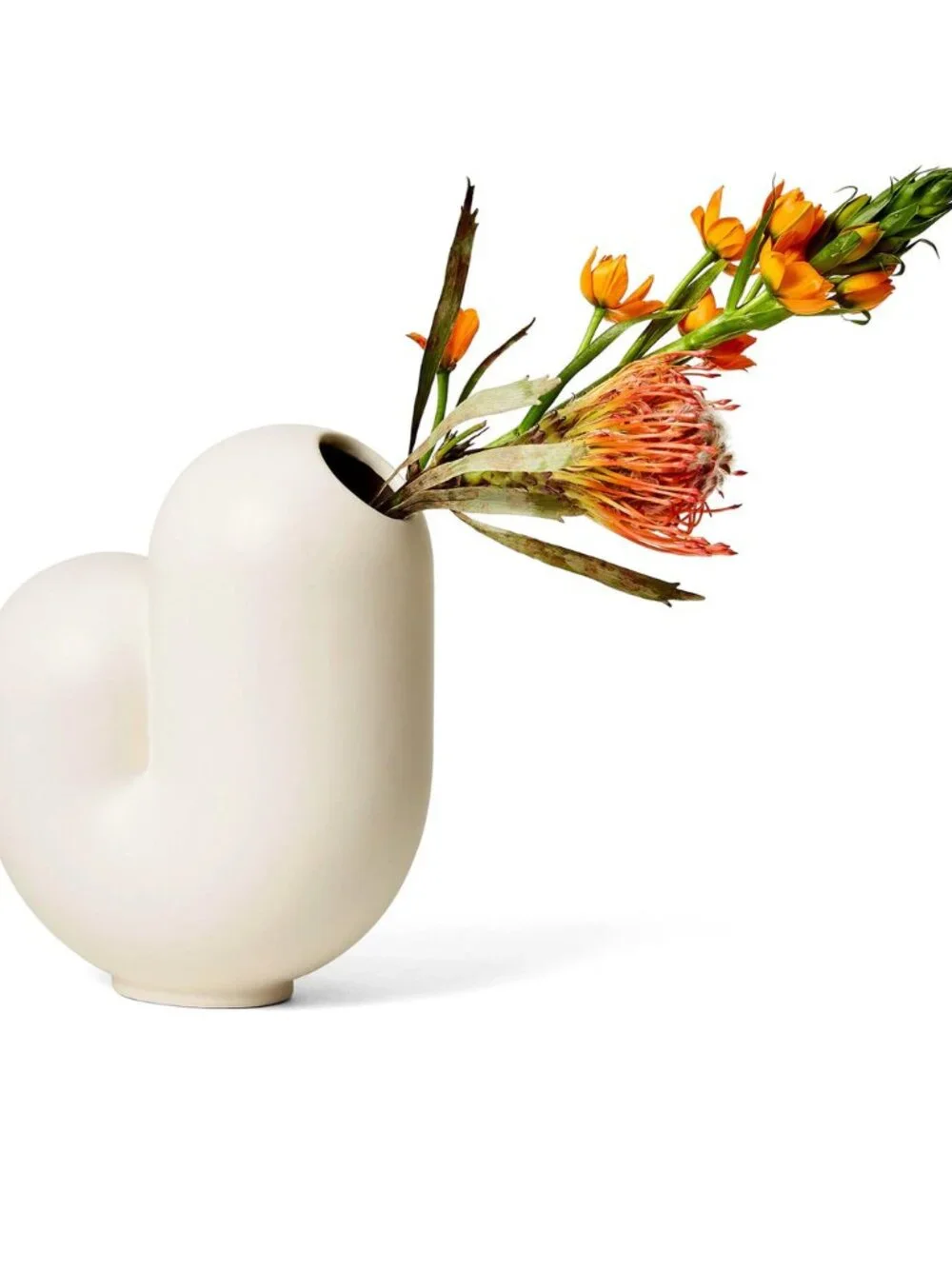 Areaware Ceramic White Kirby Vase (Jay)